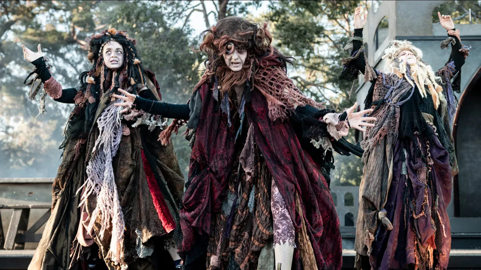 Macbeth outdoor theatre at Kew Macbeth outdoor theatre at Kew